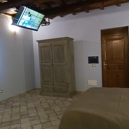 Il Granaio Del Pavone Nepi Exterior foto