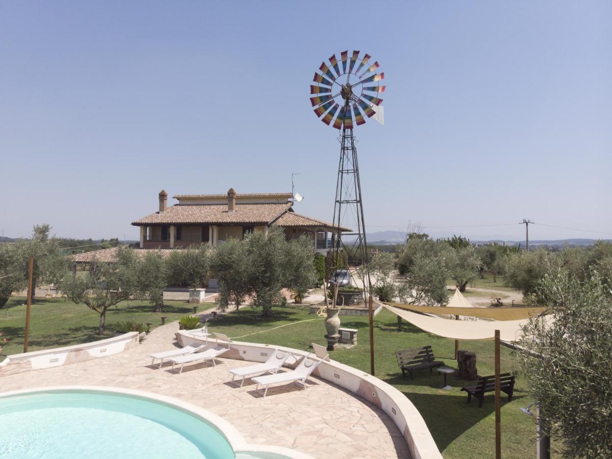Il Granaio Del Pavone Nepi Exterior foto