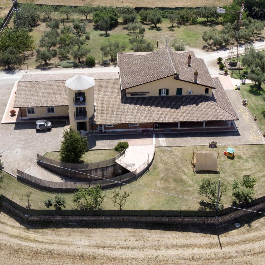 Il Granaio Del Pavone Nepi Exterior foto