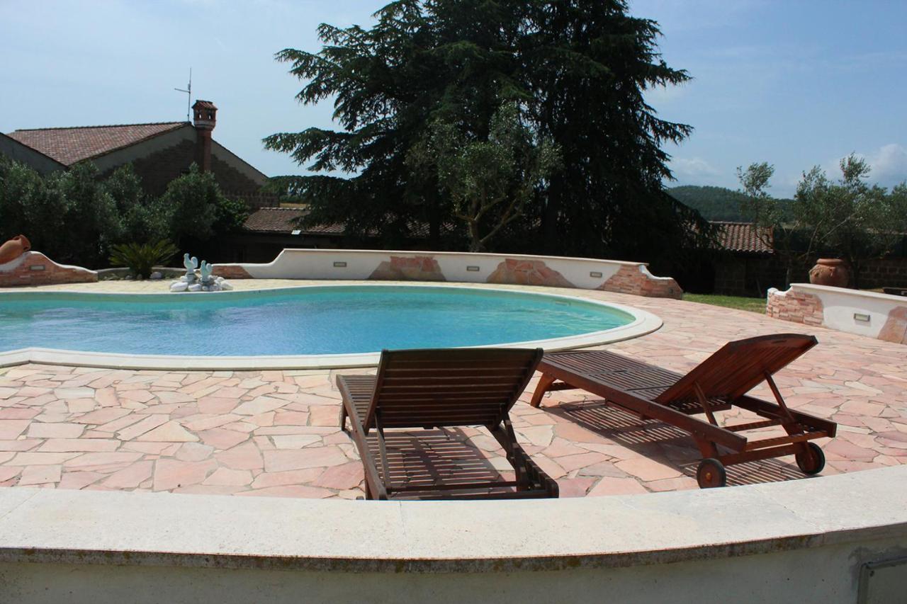 Il Granaio Del Pavone Nepi Exterior foto